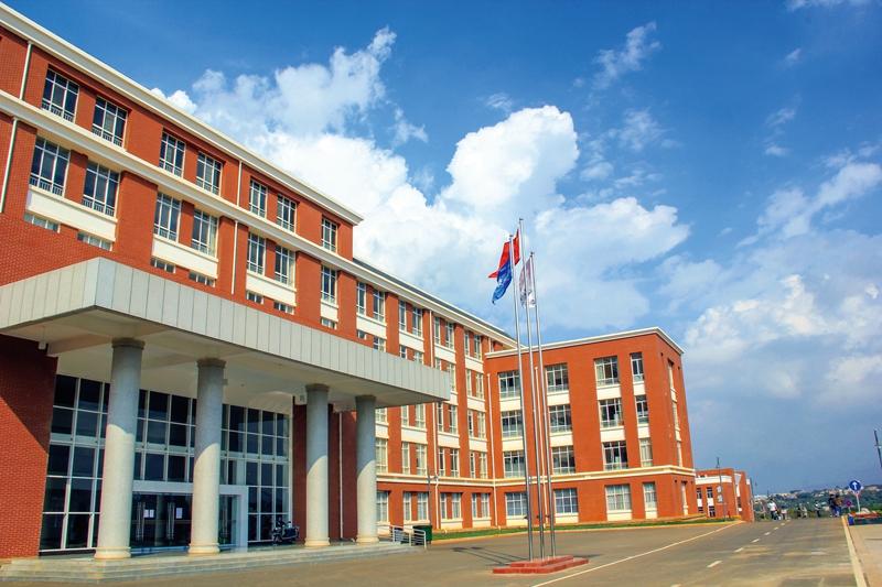 云南大學(xué)滇池學(xué)院——校園風光