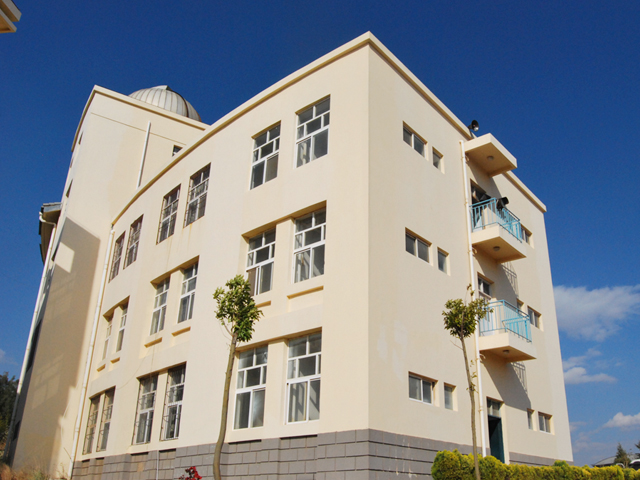 云南新興職業(yè)學(xué)院_綜合信息樓