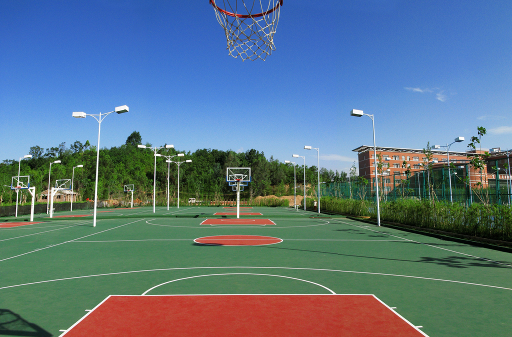 玉溪師范學(xué)院_籃球場(chǎng)